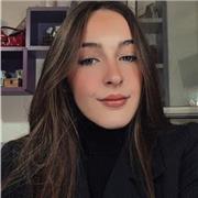 Profesora particular especializada en clases para niños de forma presencial